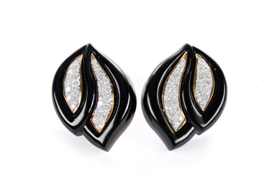 Onyx Diamonds Yellow Gold Earrings