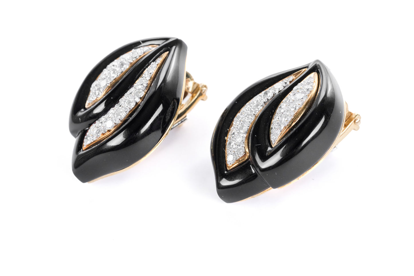 Onyx Diamonds Yellow Gold Earrings