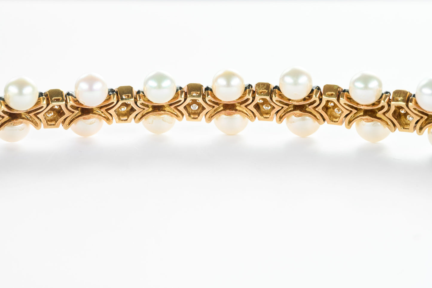 Yellow Gold Chocker