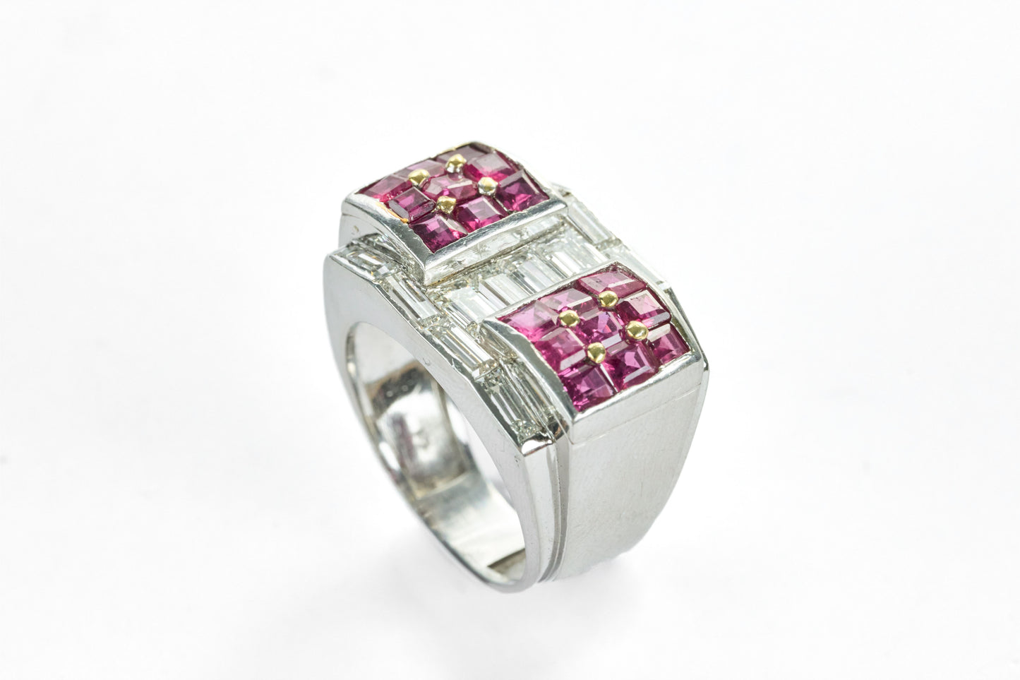 Platinum Diamonds Ruby Retro Ring